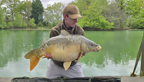 A 46 lb fish from Eau De Vie North, Brads Mirror PB, Apr 2025