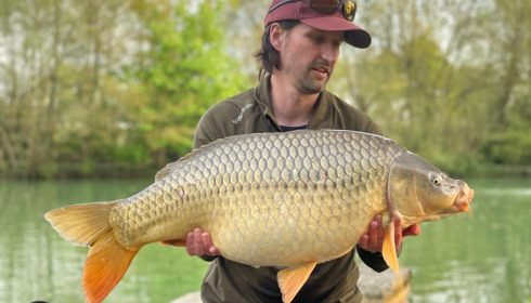 A 27 lb 4 oz carp from Eau De Vie South, Apr 2025