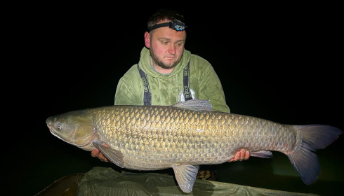 A 34 lb 6 oz grass carp from Eau De Vie South, Liam Gardner, May 2025