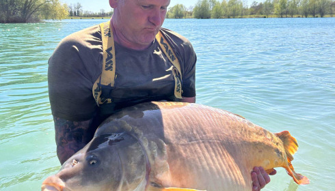 A 66 lb 6 oz carp from Fullys Lake, Apr 2025