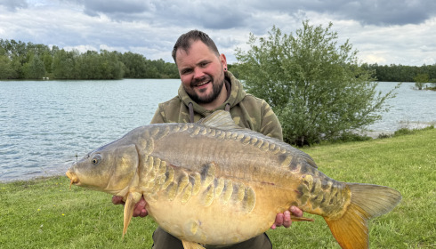 A 35 lb fish from Fullys Lake, Mirror, May 2025