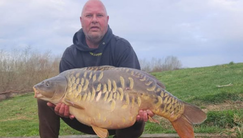 A 52 lb 2 oz carp from Fullys Lake, Mar 2025