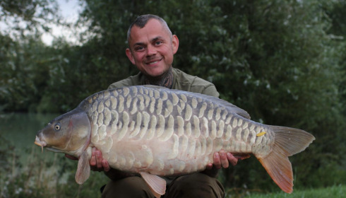 A 30 lb 10 oz carp from Fullys Lake, Luke Reid, Aug 2025