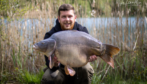 A 41 lb 6 oz carp from Golden Carp Lake, Apr 2024