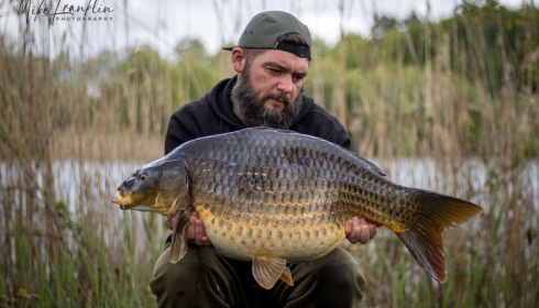 A 33 lb carp from Golden Carp Lake, Apr 2024