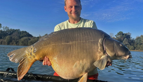 A 52 lb 3 oz carp from Golden Carp Lake, Dan, Oct 2023
