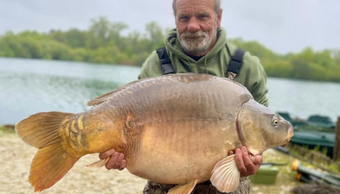 A 55 lb carp from Golden Carp Lake, Apr 2025