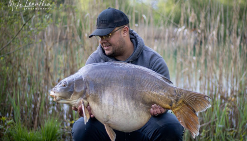 A 54 lb carp from Golden Carp Lake, Apr 2024