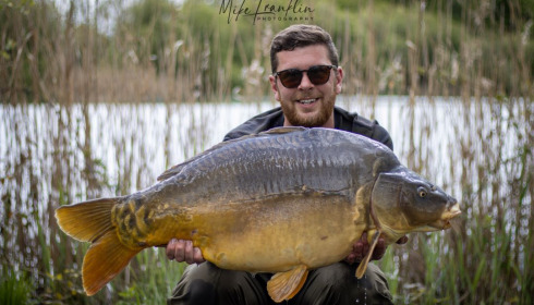 A 41 lb carp from Golden Carp Lake, Apr 2024
