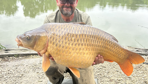 A 40 lb carp from Jonchery 7, Paul Overbury, Jul 2025