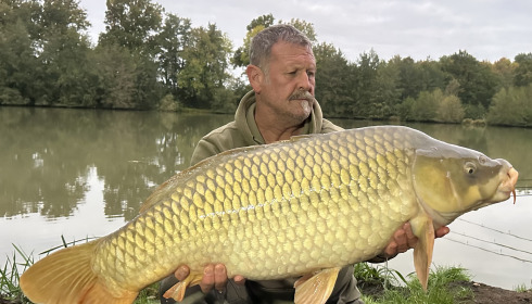 A 35 lb 12 oz fish from Jonchery 7, Common, Oct 2025