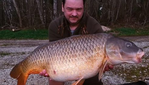 A carp from Jonchery 8, Mar 2024