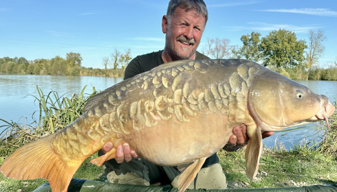 A 39 lb 9 oz fish from Jonchery, Mirror, Oct 2024
