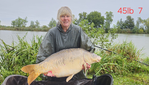 A 45 lb 7 oz fish from Jonchery, Mirror, Aug 2025
