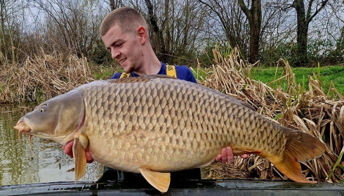 A 60 lb carp from Jonchery, Mar 2024