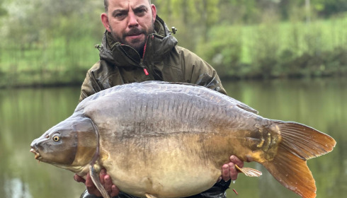 A 48 lb fish from La Fonte, Mirror, Apr 2025