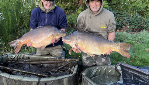 A 40 lb fish from La Fonte, Mark and Chris with 2 40lb mirrors, Sep 2023