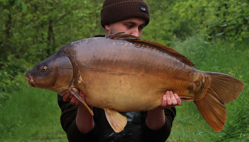 A 34 lb carp from La Fonte, Lewis Redding, May 2024