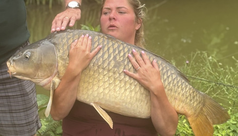 A 44 lb 6 oz fish from Lakeview, Common carp, Jul 2025
