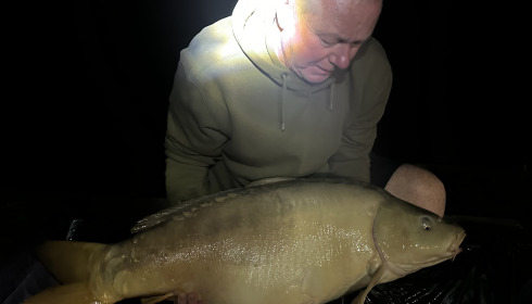 A 35 lb 12 oz fish from Landes, Mirror, Oct 2025