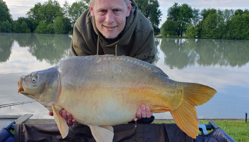 A 43 lb fish from Landes, Mirror, Apr 2024