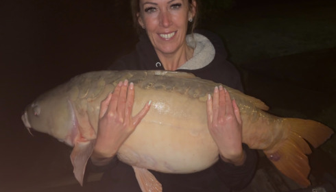 A 42 lb fish from Landes, My partner Jo with the biggest fish beginners luck?, Oct 2024