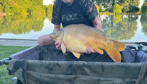 A 38 lb 4 oz fish from Landes, May 2024