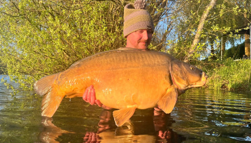 A 41 lb fish from Laroussi, Mirror, Apr 2024