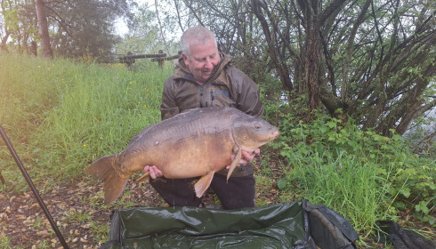 A 46 lb fish from Laroussi, Mirror, Apr 2024