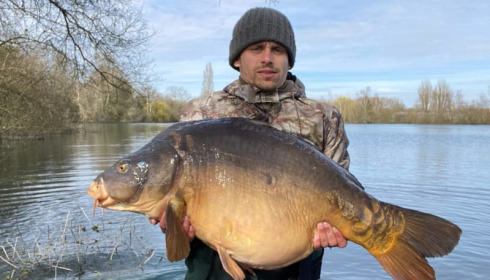 A 41 lb carp from Laroussi, Mar 2025