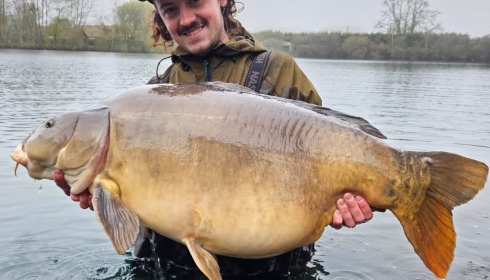 A 61 lb carp from Laroussi, Mar 2025
