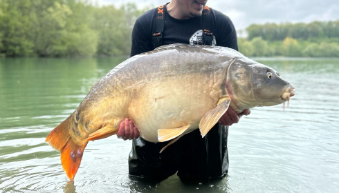 A 58 lb carp from Lepinet North, Ross Munro, Apr 2024