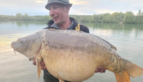 A carp from Lepinet North, Apr 2025