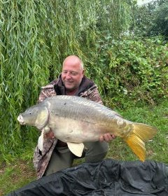 A 34 lb carp from Lepinet South, Jul 2023