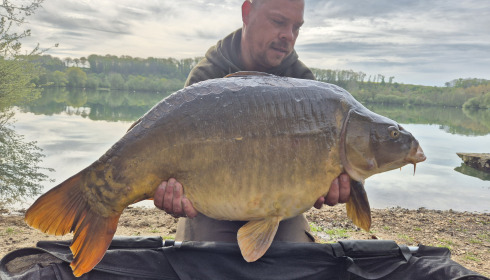 A 43 lb 8 oz fish from Lepinet South, Mirror Chris, Apr 2025