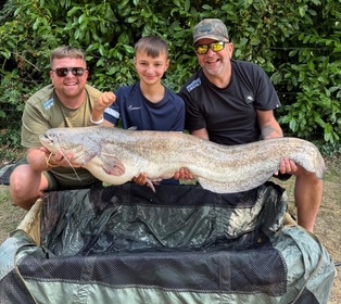 A 44 lb catfish from Lillybelle, Connor Catlow, Aug 2025