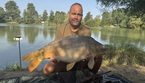 A 29 lb 8 oz carp from Lillybelle, Ian Morris, Aug 2025