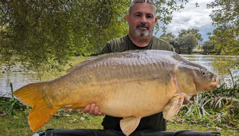 A 37 lb 8 oz fish from Lillypool, Sep 2023