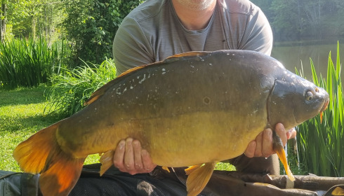 A 45 lb 10 oz fish from Linstant, Biggest Resident., Apr 2025