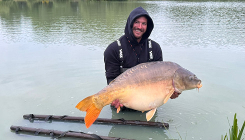 A 60 lb 3 oz fish from Maniere, The big mirror we call "Bruce" He runs like Jaws!!, May 2025