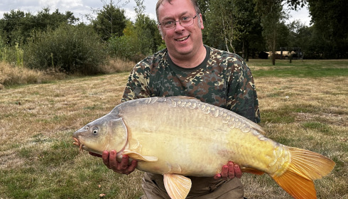 A 30 lb 6 oz fish from Maniere, Mirror, Sep 2024