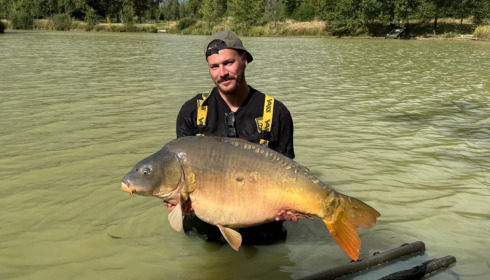 A 45 lb 2 oz fish from Maniere, Mirror, Sep 2024