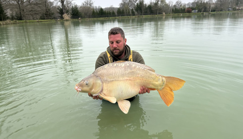 A 38 lb fish from Maniere, Mirror, Mar 2025