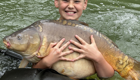 A 36 lb fish from Mas Bas Lotus Lake, Alf PB Mirror, May 2024