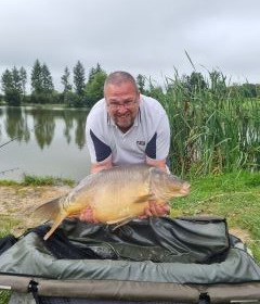 A 37 lb 10 oz fish from Mystique, 2nd new pb, Aug 2023