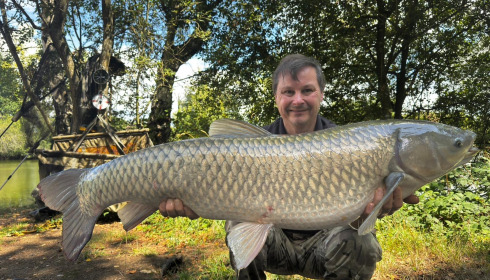 A 44 lb 8 oz fish from Old Oaks, Jul 2025