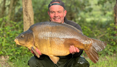 A 41 lb carp from Old Oaks, Apr 2024