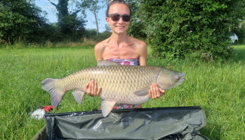 A 44 lb fish from Ragon, Grass Carp 44lbs, Jun 2025