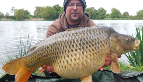 A 35 lb 4 oz carp from Ragon, Apr 2025