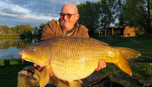 A 35 lb 7 oz carp from Ragon, Apr 2025